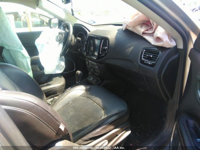 3C4NJCCB5LT122636 Jeep Compass Limited