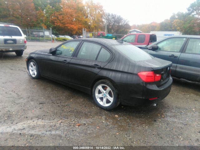 WBA3C3C53FK201060 BMW 3 Series 320i Xdrive
