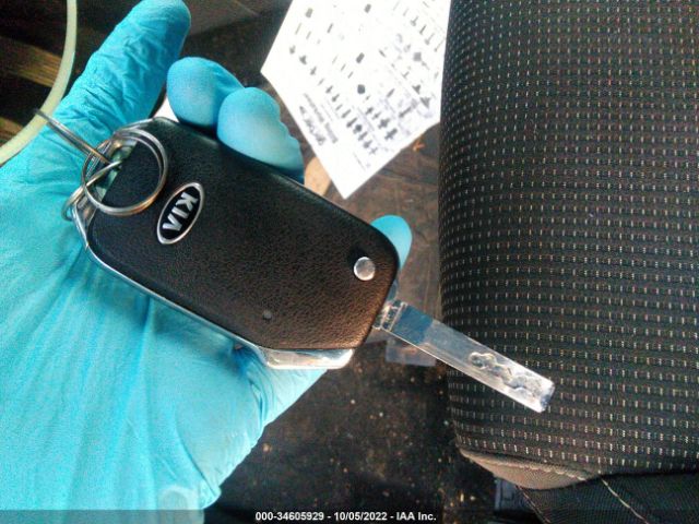 3KPF24AD9KE074914 KIA Forte Lxs