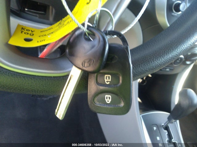 2016 Hyundai Accent, VIN: KMHCT4AE8GU999567