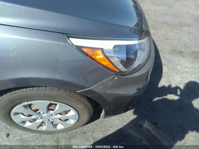 2016 Hyundai Accent, VIN: KMHCT4AE8GU999567