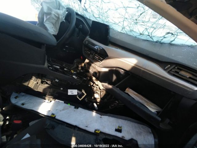 1FMCU9G66LUA82373 Ford ESCAPE SE