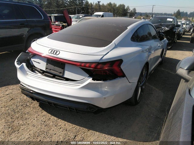 2022 Audi e-tron, VIN: WAUEJBFW5N7006012