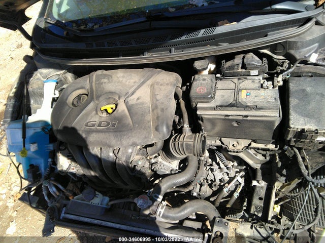 2017 Kia Forte, VIN: KNAFX5A86H5721068