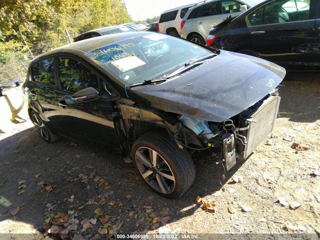 2017 Kia Forte, VIN: KNAFX5A86H5721068