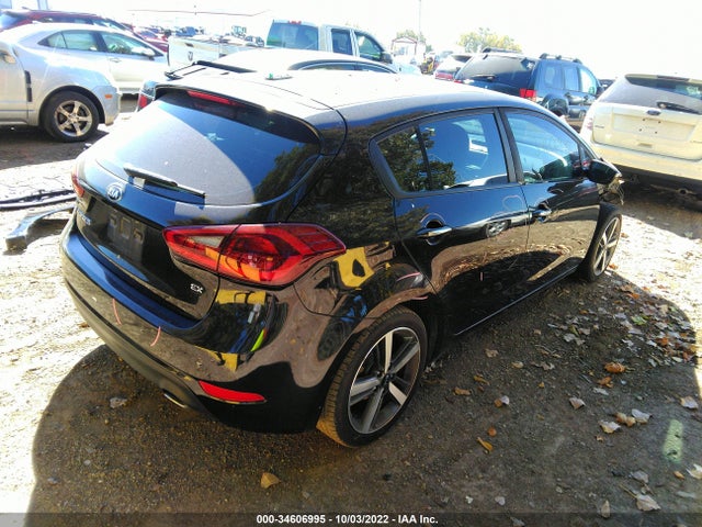 2017 Kia Forte, VIN: KNAFX5A86H5721068