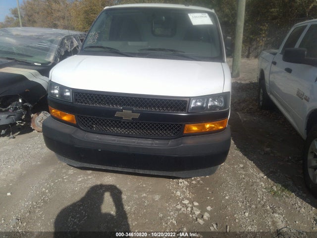 2018 Chevrolet Express, VIN: 1GCWGAFP0J1283866