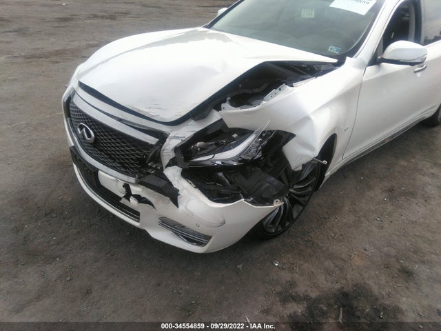 2017 Infiniti Q70, VIN: JN1BY1PR3HM210398