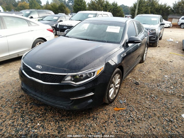 2017 Kia Optima, VIN: 5XXGT4L32HG121996