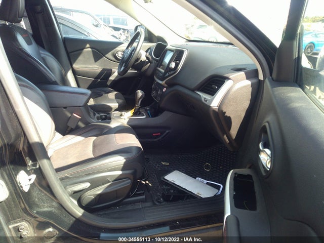 2018 Jeep Cherokee, VIN: 1C4PJMBB5JD567574