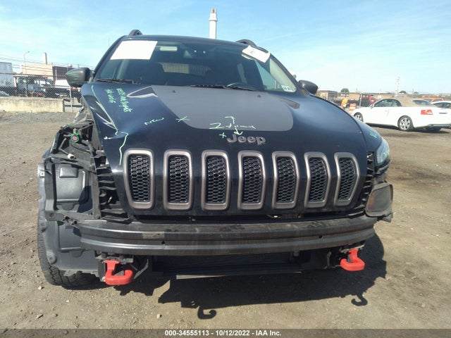 2018 Jeep Cherokee, VIN: 1C4PJMBB5JD567574