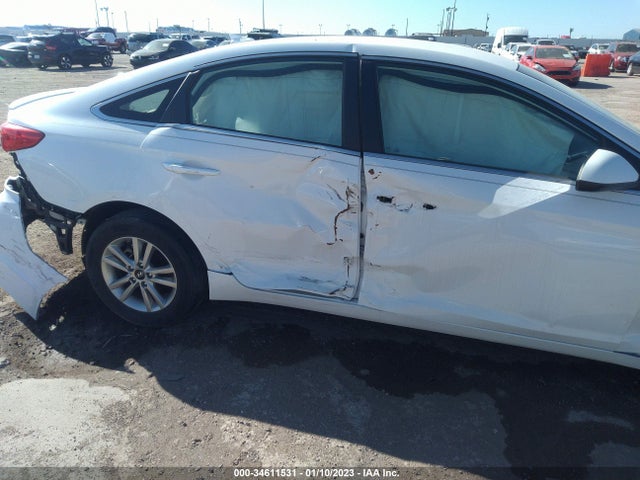 2016 HYUNDAI SONATA 2.4L SE VIN: 5NPE24AFXGH275561