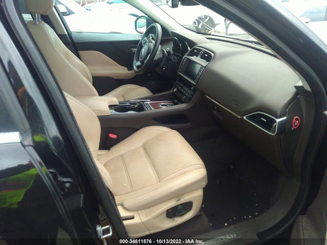 Jaguar F-pace 20d Prestige 2017 SADCK2BN7HA095338 Image 5
