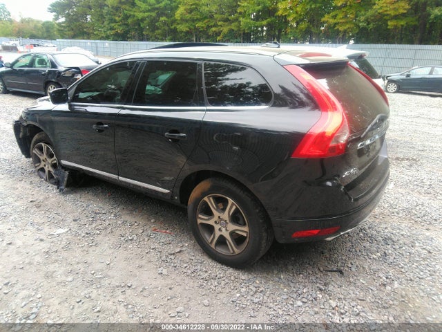 2015 Volvo XC60, VIN: YV4902RB5F2578645