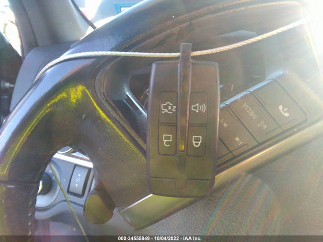 Lincoln MKS 2010 1LNHL9DR2AG608999 Image 3
