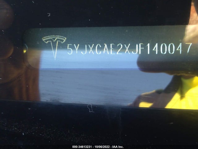2018 Tesla Model X, VIN: 5YJXCAE2XJF140047