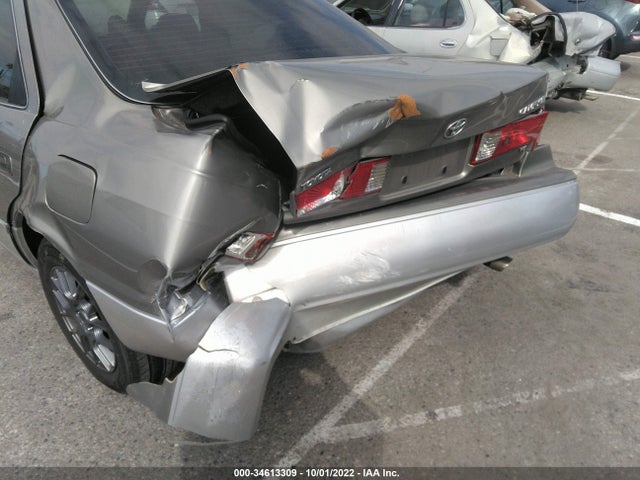 2001 TOYOTA CAMRY LE/XLE VIN: JT2BF22K310301258