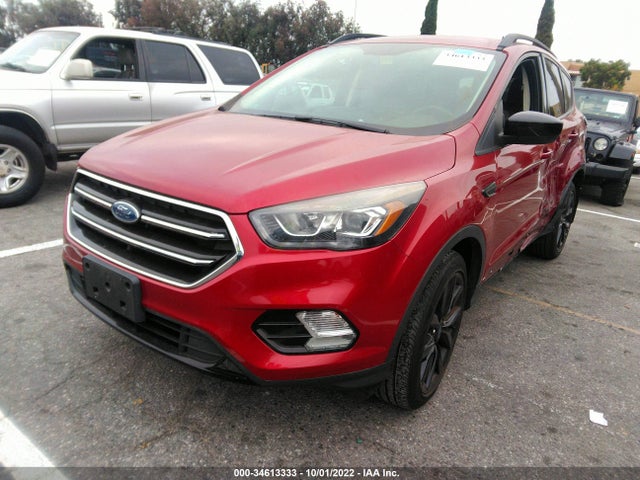 Ford ESCAPE SE 2018 1FMCU9GD1JUB31460 Image 2