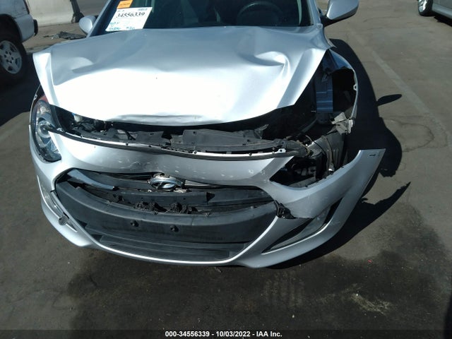 2014 HYUNDAI ELANTRA GT VIN: KMHD35LH8EU194571