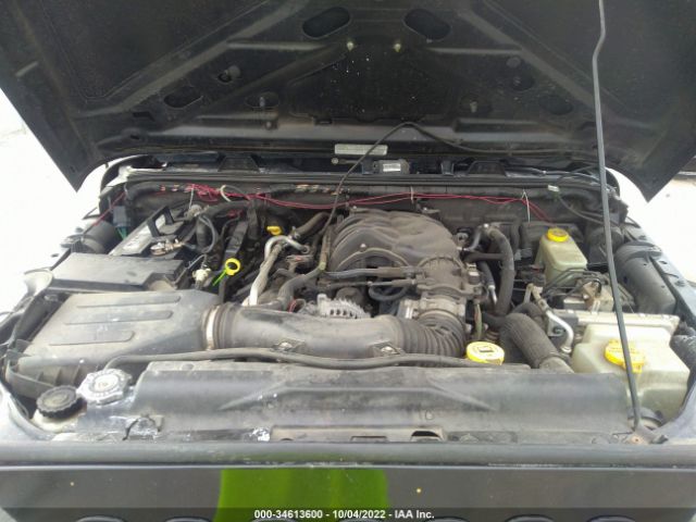 1C4BJWEG1DL575176 Jeep Wrangler Unlimited Sahara