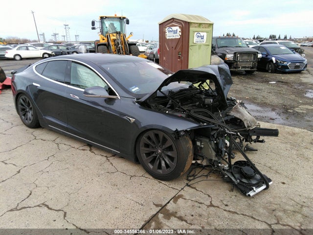 2020 Tesla Model S, VIN: 5YJSA1E21LF392272