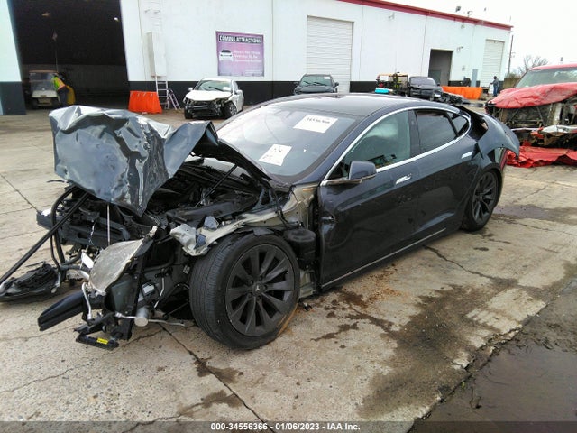 2020 Tesla Model S, VIN: 5YJSA1E21LF392272