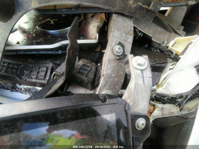 WBSJF0C50KB284594 BMW M5