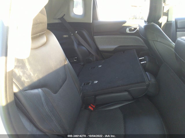 2022 Jeep Compass, VIN: 3C4NJCBB8NT145588