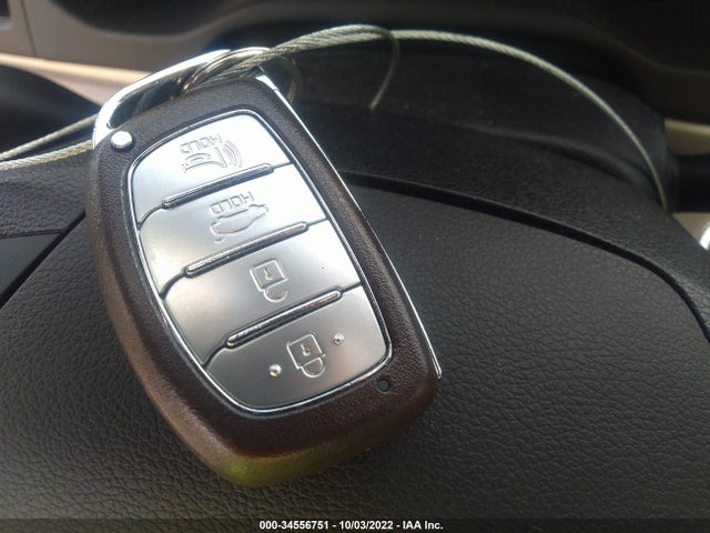 2020 Hyundai Elantra, VIN: 5NPD84LF1LH624320