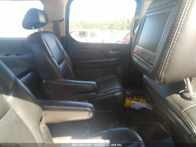 Cadillac ESCALADE ESV 2007 1GYFK668X7R259454 Image 9