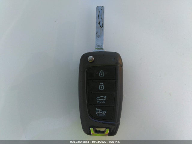 Hyundai ACCENT SE 2018 3KPC24A36JE011634 Image 3