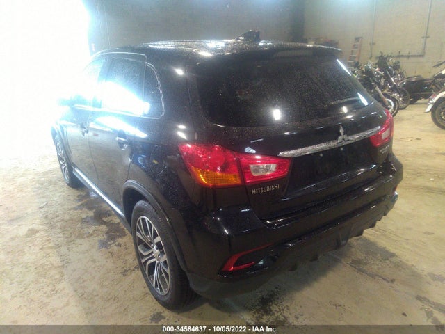 JA4AP3AUXJU017010 Mitsubishi Outlander Sport 2.0