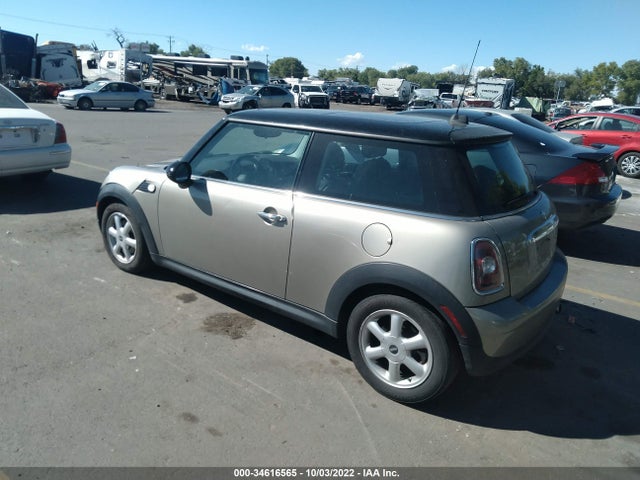 Mini COOPER HARDTOP 2009 WMWMF33599TT69473 Image 4