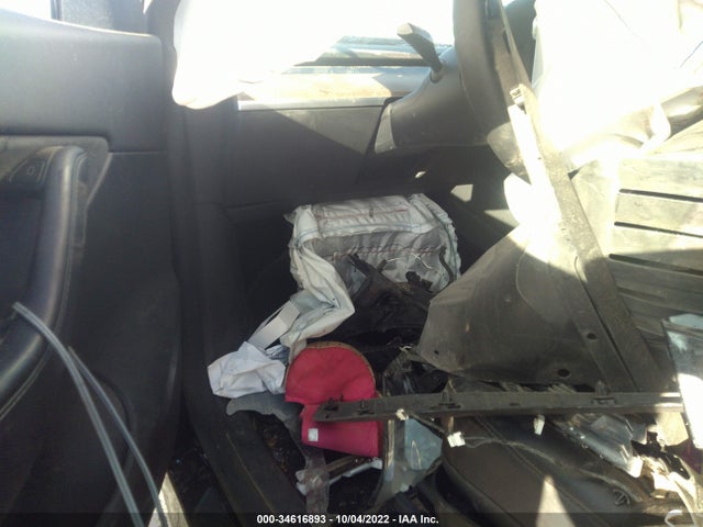 Tesla Model Y 2021 5YJYGAEE9MF217854 Image 8