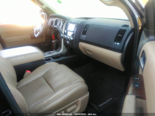2017 Toyota Sequoia, VIN: 5TDDW5G15HS148942