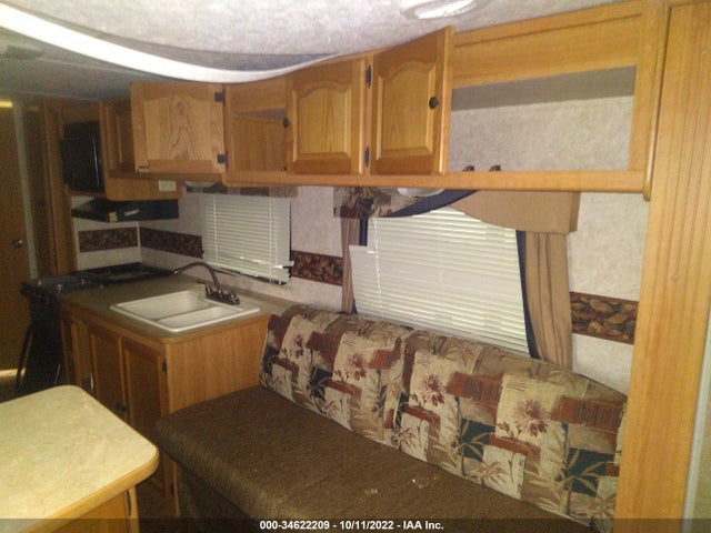 2007 KEYSTONE PASSPORT VIN: 4YDT2802876410492
