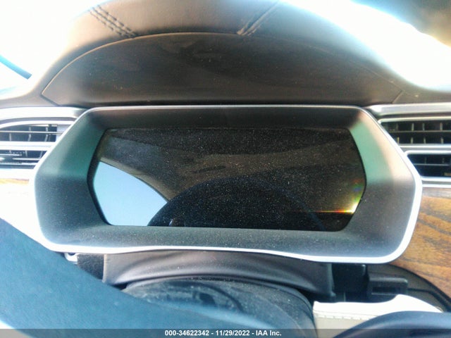 2018 Tesla Model S, VIN: 5YJSA1E22JF245777