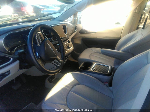 2021 Chrysler Pacifica Hybrid, VIN: 2C4RC1L71MR586474