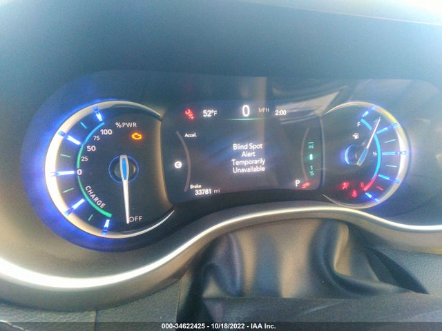2021 Chrysler Pacifica Hybrid, VIN: 2C4RC1L71MR586474