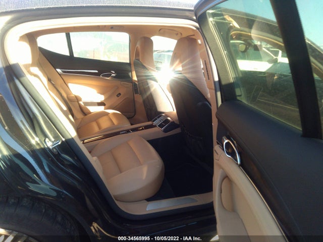 2015 Porsche Panamera, VIN: WP0AA2A72FL007399