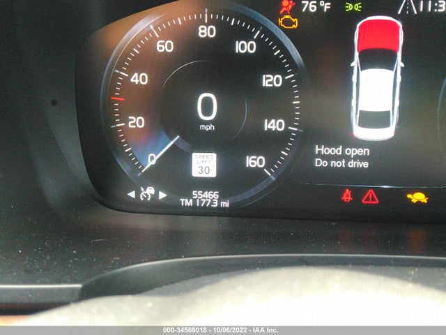 2017 Volvo S90, VIN: YV1A22ML0H1000644