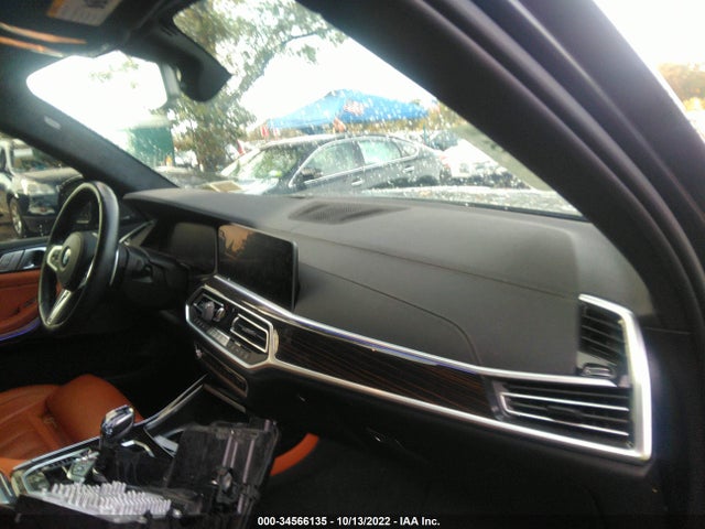 2020 BMW X7, VIN: 5UXCW2C06L9B75146