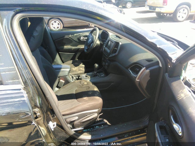 2019 JEEP CHEROKEE LATITUDE VIN: 1C4PJLCB6KD270209