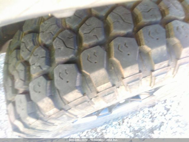 1C4HJXDN4JW248913 Jeep Wrangler Unlimited Sport