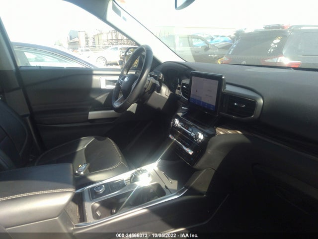 2021 Ford Explorer, VIN: 1FM5K8FW4MNA12330