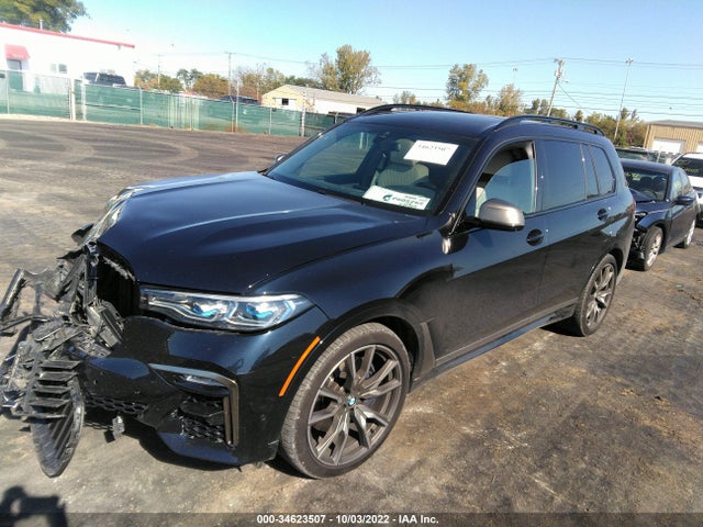 2020 BMW X7, VIN: 5UXCX6C06LLE35813