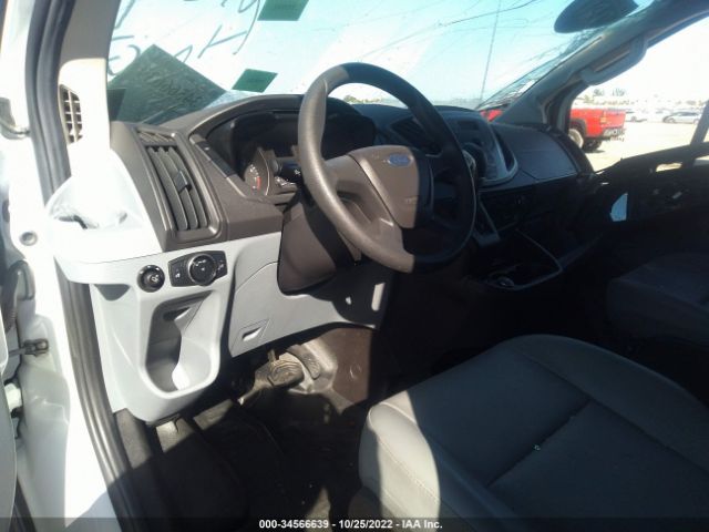 1FTYE1YM8HKA18151 Ford TRANSIT VAN