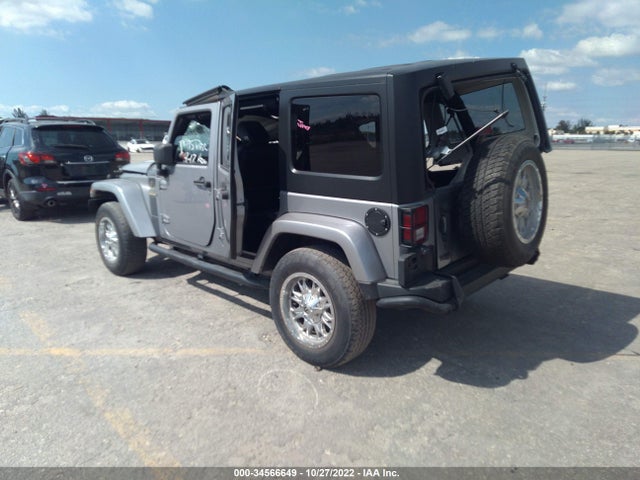 2018 Jeep Wrangler, VIN: 1C4BJWDG1JL821818