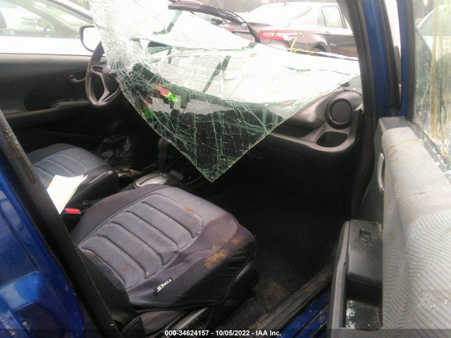 2010 HONDA FIT VIN: JHMGE8H2XAC000185