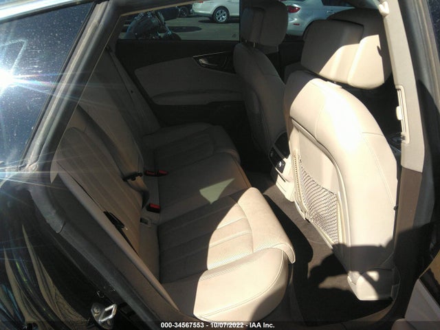 2017 Audi A7, VIN: WAU22AFC6HN127972